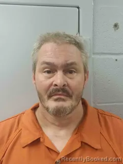 Mugshot of DUSTIN DICKINSON