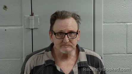 Mugshot of MARK HENDRICKS