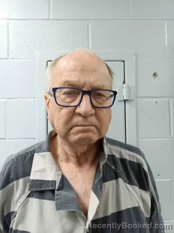 Mugshot of DANNY BAIZE