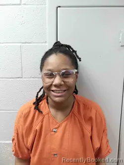 Mugshot of JAIARA SIMPSON