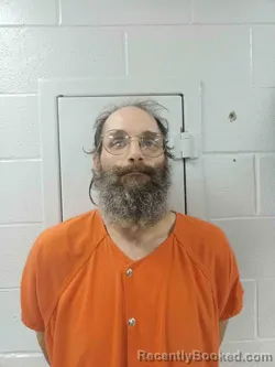 Mugshot of CRAIG FOX booked in Logan County, Kentucky on April 25, 2026