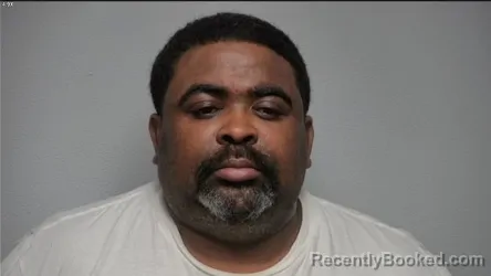 Mugshot of ANTONIO L LOUIS