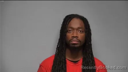 Mugshot of CHARLES E LINCOLN