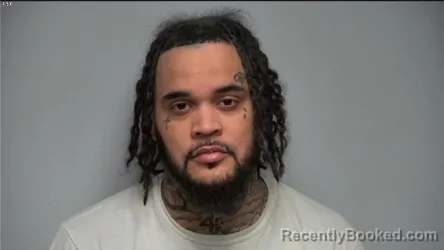 Mugshot of CHRISTOPHER S MACHAN