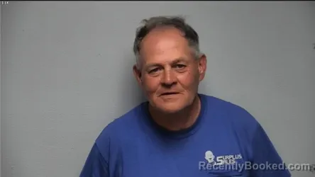 Mugshot of DAVID CLARK CUMMINS