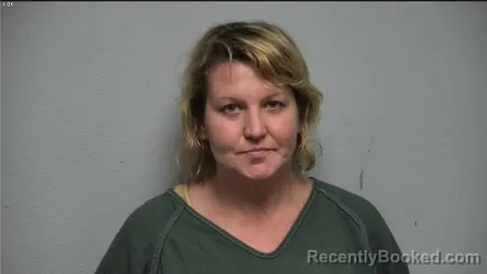 Mugshot of Elizabeth R Edwards booked in McCracken County, Kentucky on August 21, 2026