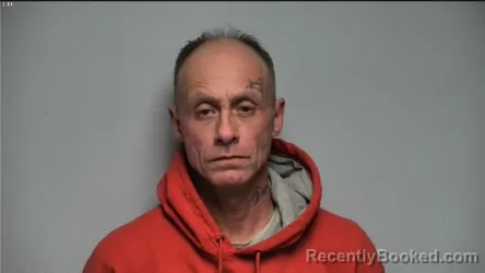 Mugshot of GEORGE W. WALKER