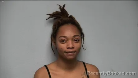 Mugshot of JUSTASIA S MCCLUNG