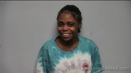 Mugshot of KALECIA R HAYES