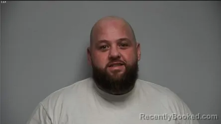 Mugshot of LUCAS MINER