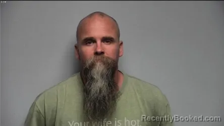 Mugshot of MICHAEL J LYNN