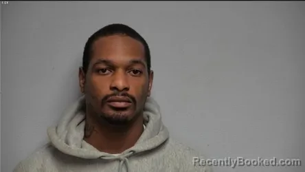 Mugshot of QUENTIN MARSHALL