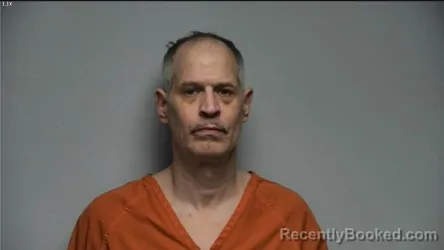 Mugshot of SHAWN MICHAEL HALL