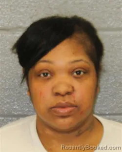 Mugshot of ARLETRA MONIQUE BRANNON