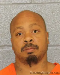 Mugshot of DONSHAVIOUS MONDELL STURDIVANT