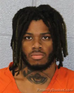 Mugshot of ZYAN TYQUAN TRUESDALE