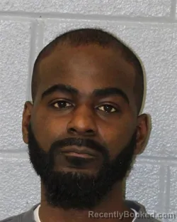 Mugshot of DEDRICK DANGELO DAVIS