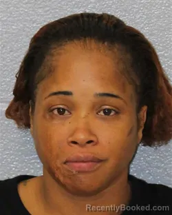 Mugshot of MARTAJAH SAQUANNA ISOM