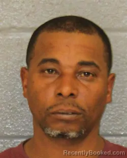 Mugshot of LEON ROBERTSON