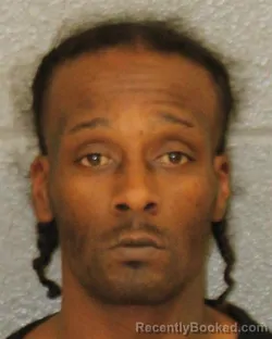 Mugshot of CHARLES JOEEARL HAMPTON