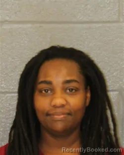 Mugshot of SCHENIKA BROOME