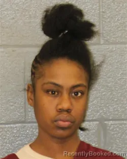Mugshot of LUVTRISE RAY