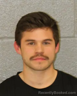 Mugshot of MATIAS ALEXANDER VINCES-AGUAYO