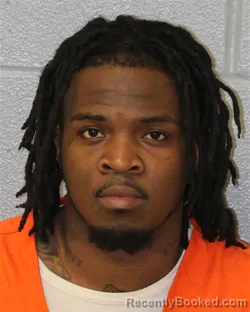 Mugshot of TREVANTE BENNETT