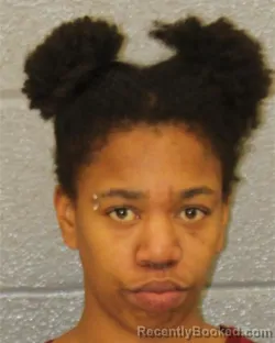 Mugshot of DAVIONE DESTINY CLARK