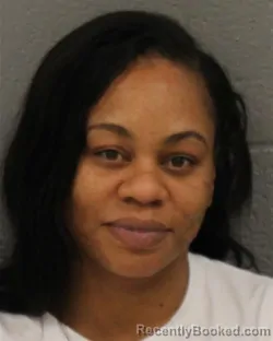Mugshot of MAKILAH LAVONA PAGE-ROGERS