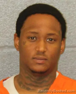 Mugshot of DAVONZEL M MCCASKILL