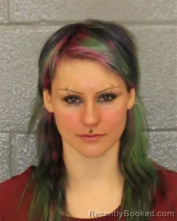 Mugshot of KIRSTEN ASHLEY LINFOOT