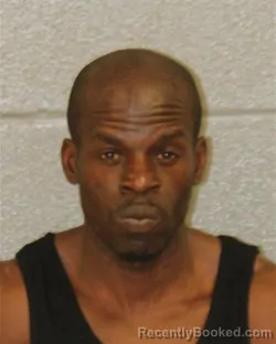 Mugshot of ROBERT SINCLAIR HEWITT