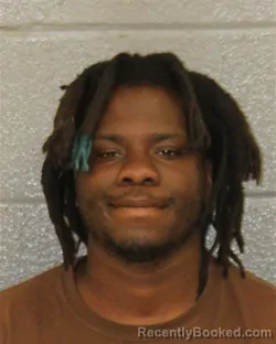 Mugshot of JAYDEN COSMO OLIPHANT booked in Mecklenburg County, North Carolina on March 21, 2026