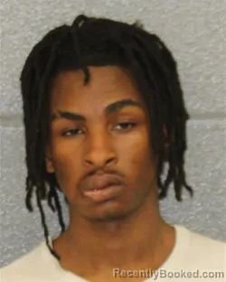 Mugshot of TAHARI MASON TAYLOR booked in Mecklenburg County, North Carolina on March 22, 2026