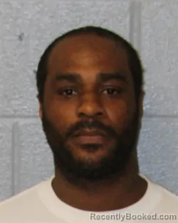 Mugshot of JAMAL ANTONIO ROYSTER booked in Mecklenburg County, North Carolina on March 23, 2026