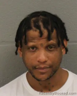 Mugshot of LORENZO STEELE booked in Mecklenburg County, North Carolina on March 25, 2026