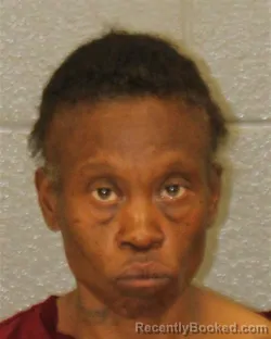 Mugshot of LATOYA JANEE GLASCOE booked in Mecklenburg County, North Carolina on March 25, 2026