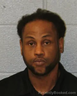 Mugshot of RYAN DAVON DAVIS booked in Mecklenburg County, North Carolina on March 25, 2026