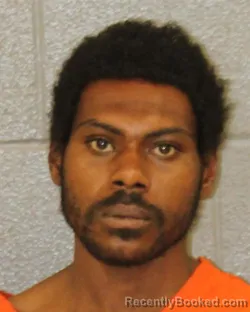 Mugshot of LAKENDRICK TAJUAN MILLER booked in Mecklenburg County, North Carolina on March 25, 2026