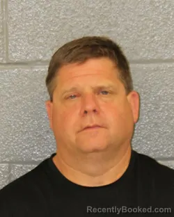 Mugshot of KURTIS LARRY LOWDERMILK booked in Mecklenburg County, North Carolina on March 29, 2026