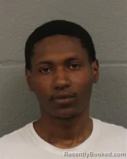 Mugshot of ISAIAH CARNELL OAKES booked in Mecklenburg County, North Carolina on March 31, 2026