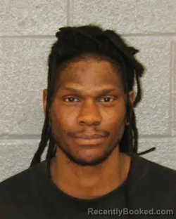 Mugshot of KELTRICE OMETRIC MIDDLETON booked in Mecklenburg County, North Carolina on March 31, 2026