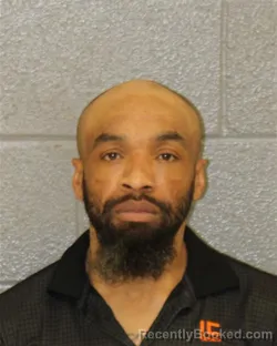 Mugshot of KENYA KALEEK SINGLETON booked in Mecklenburg County, North Carolina on March 31, 2026