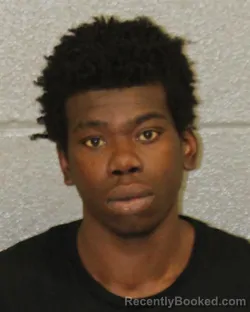 Mugshot of SIYONE QUAYIA HARRINGTON booked in Mecklenburg County, North Carolina on March 31, 2026