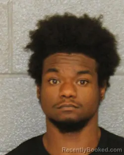 Mugshot of JAVIER MALEK PICKETT booked in Mecklenburg County, North Carolina on March 31, 2026