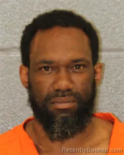 Mugshot of BRANDEL WILLIAM LOWE booked in Mecklenburg County, North Carolina on April 1, 2026