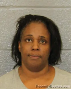 Mugshot of TRECOLA LASHONDA BOYCE booked in Mecklenburg County, North Carolina on April 2, 2026