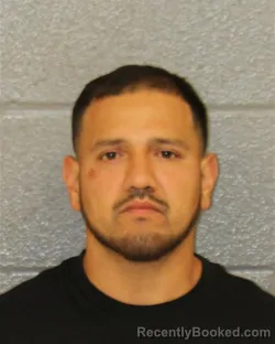 Mugshot of DAVID FRANKIE SARAVIA booked in Mecklenburg County, North Carolina on April 2, 2026