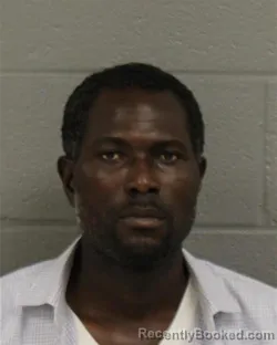 Mugshot of JAMES LAVELA BEYAN booked in Mecklenburg County, North Carolina on April 2, 2026